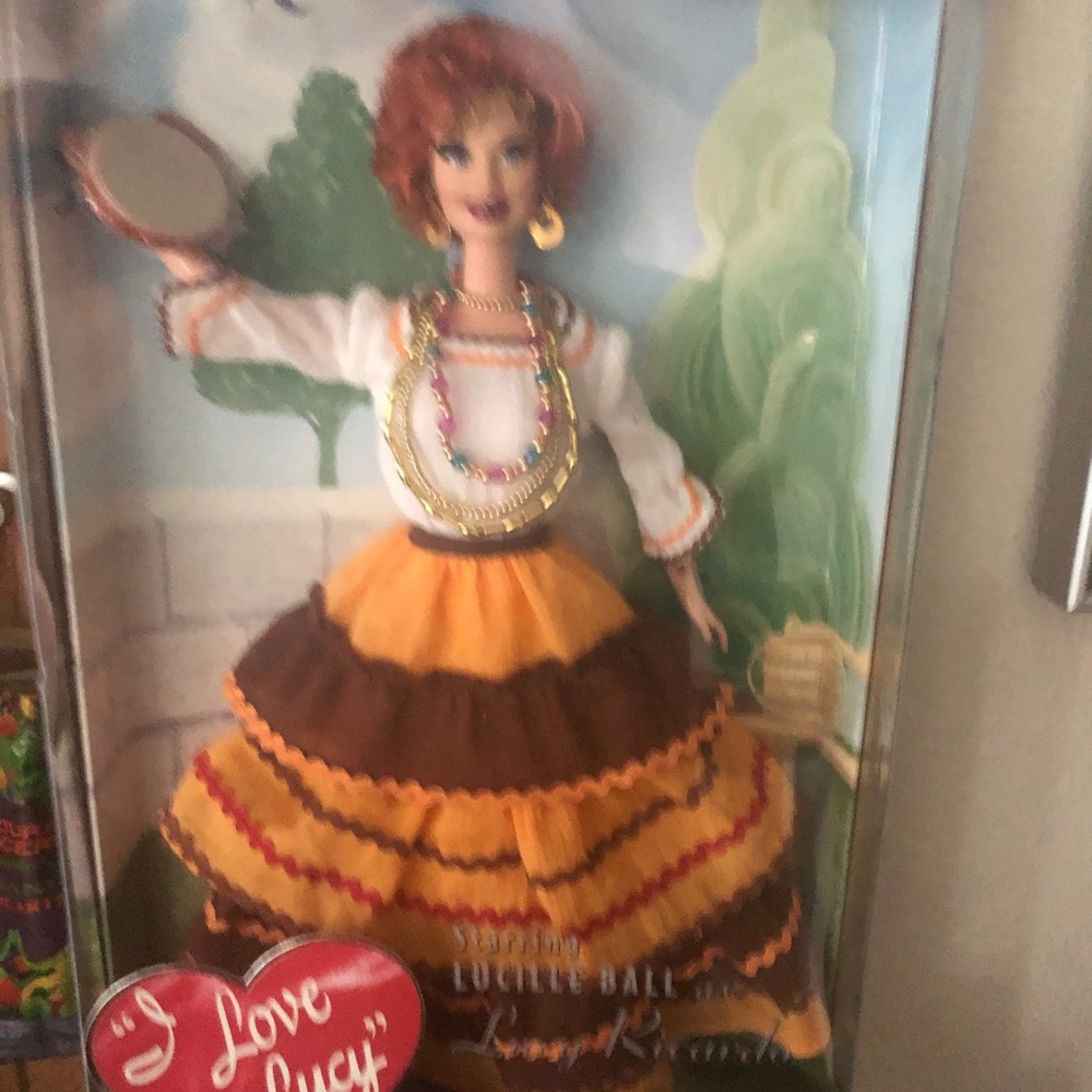 Doll - Picture 3 of 8